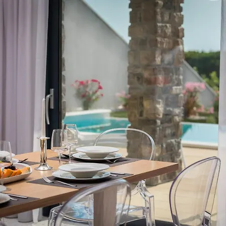 Sun Dance Luxury Villas Villa